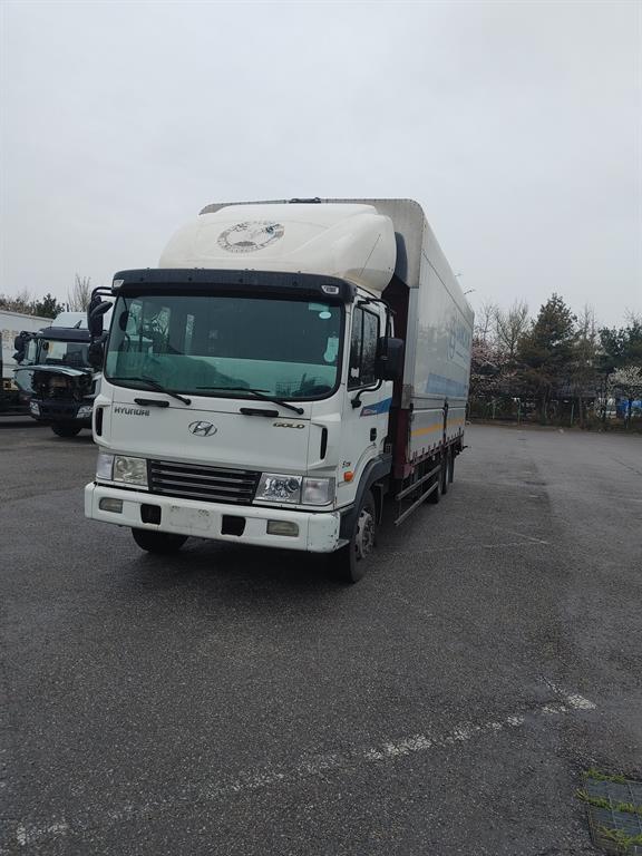 현대 메가트럭 윙바디 5톤 수동 - 중고 트럭 매물 이미지