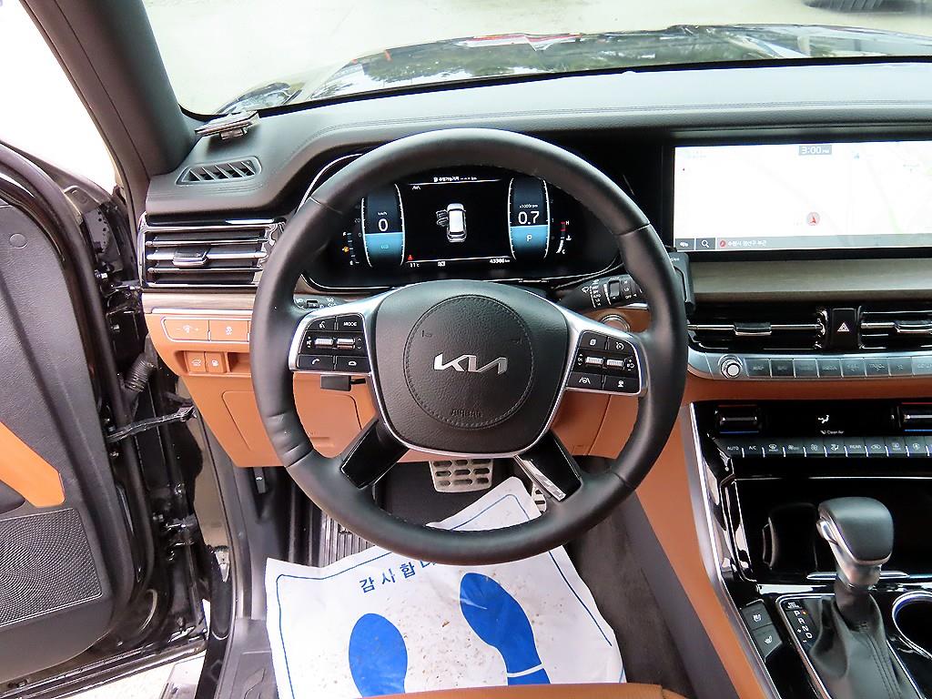 Kia Mohave 4WD Platinum 9