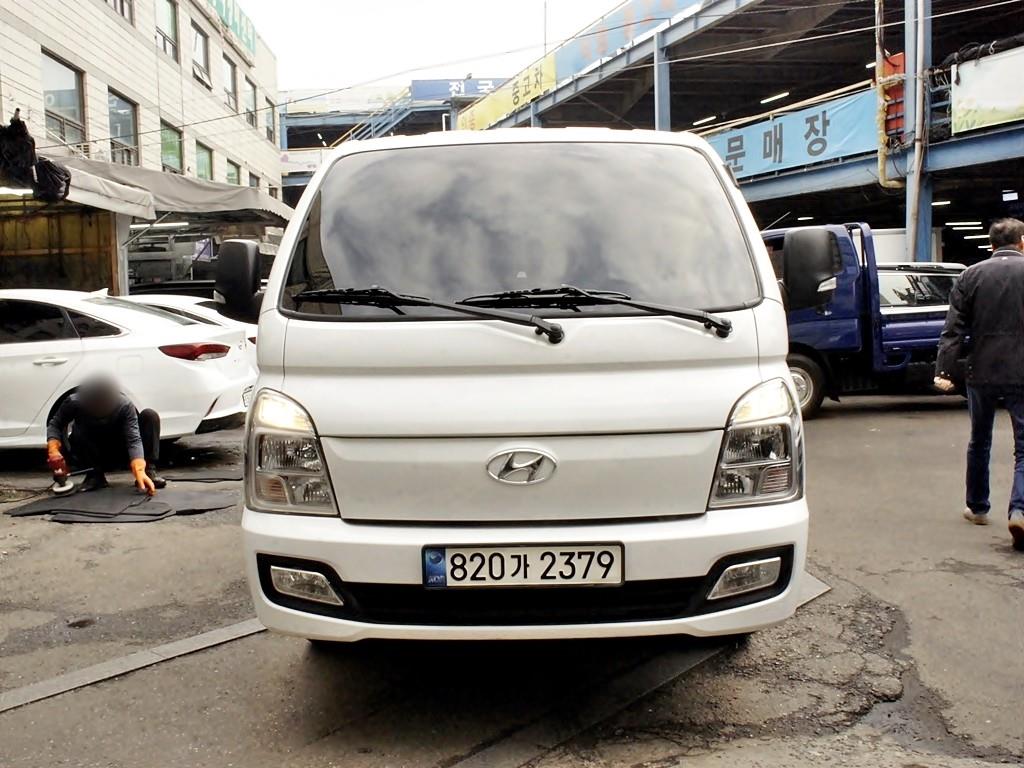현대 포터2 1톤 카고 - 중고 트럭 매물 이미지