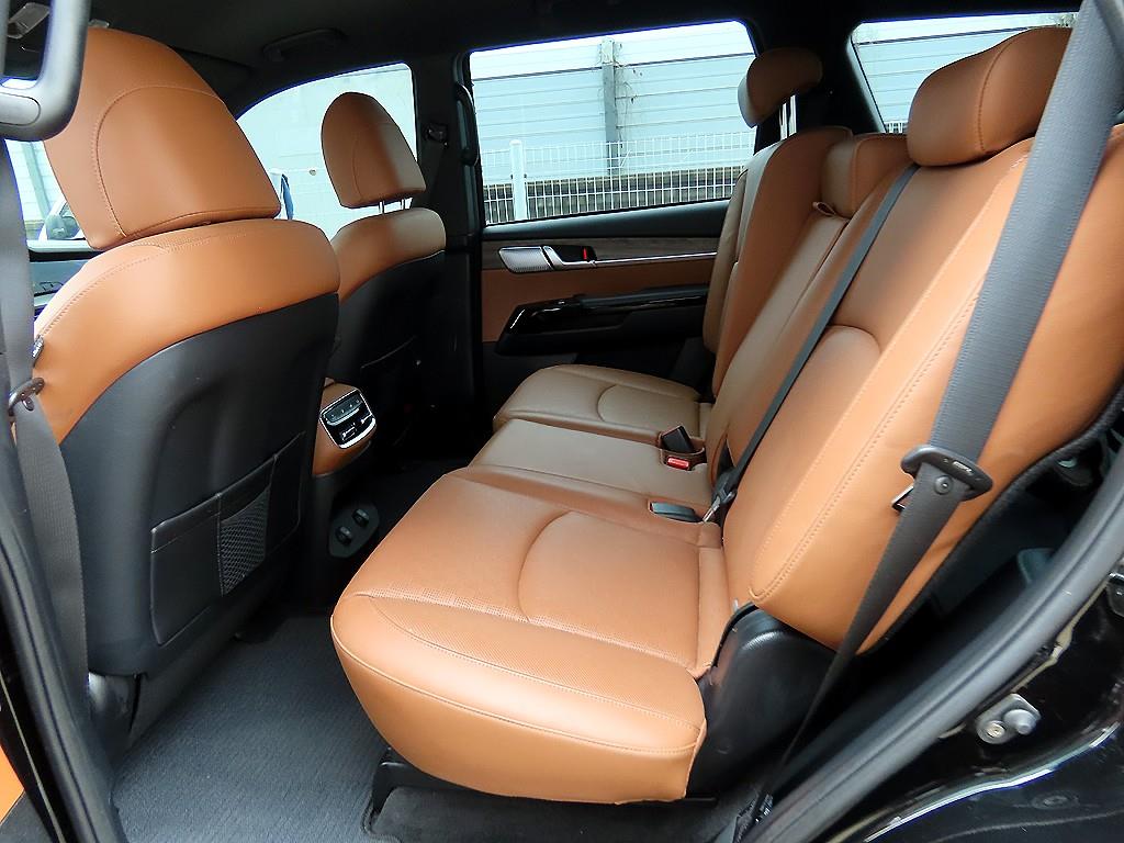 Kia Mohave 4WD Platinum 7