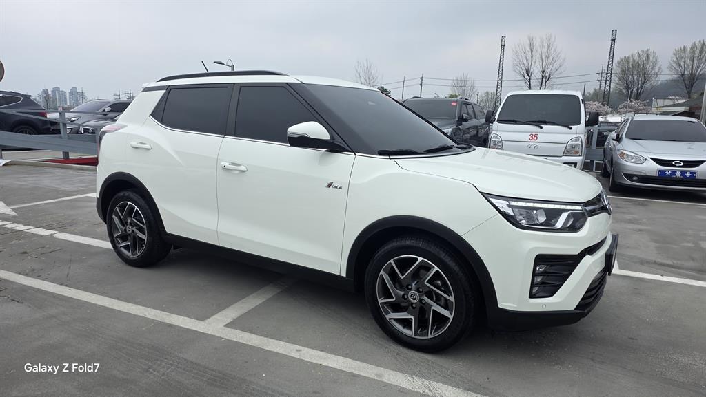 KG Mobility (Ssangyong) Tivoli 2WD Gasoline 1.5 V3 — фото 2