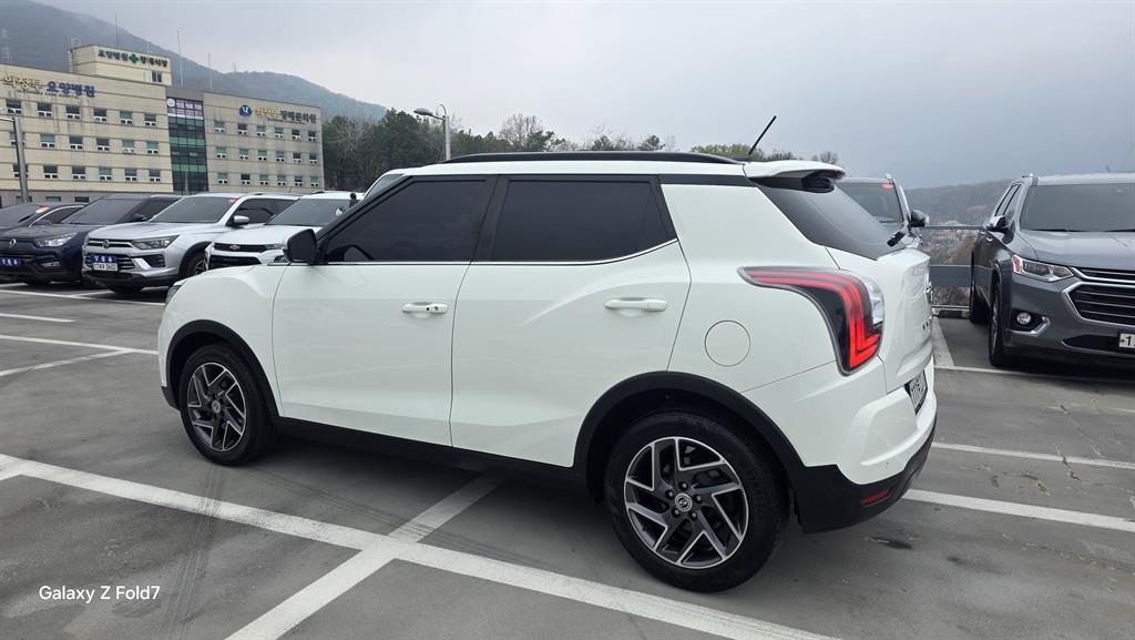 KG Mobility (Ssangyong) Tivoli 2WD Gasoline 1.5 V3 — фото 4