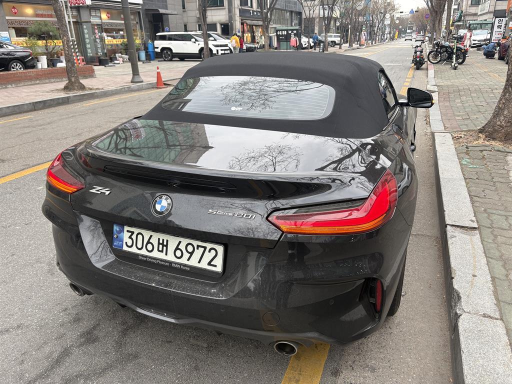 BMW Z4 sDrive 20I M Sport — фото 2