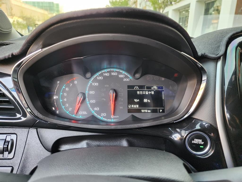 Chevrolet Spark LTZ C-TECH 9
