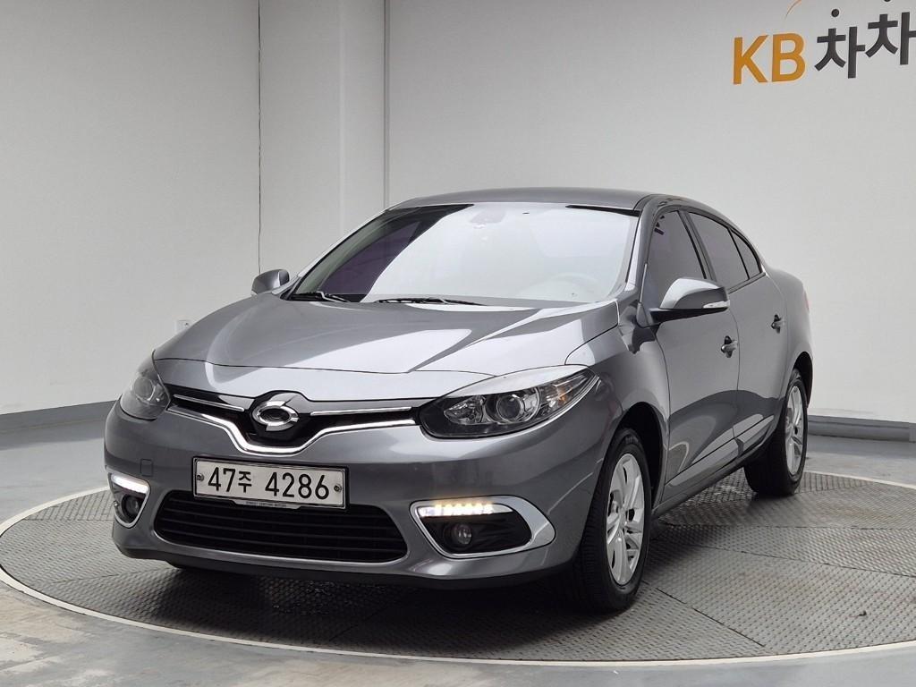 Renault SM3 SE