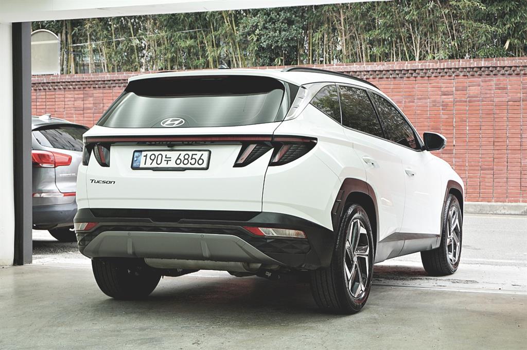 Hyundai Tucson Gasoline 1.6 Turbo 2WD Inspiration — фото 3
