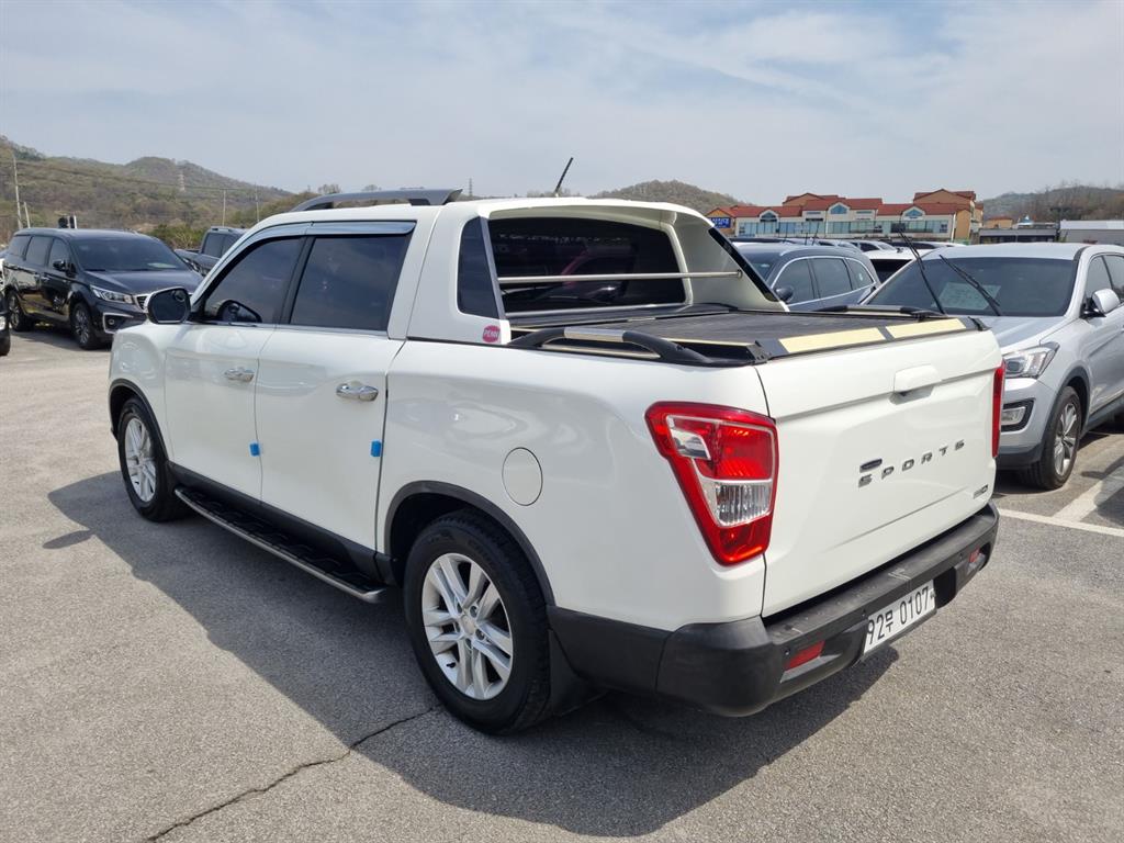 KG Mobility (Ssangyong) Rexton 4WD Diesel 2.2 Adventure 7