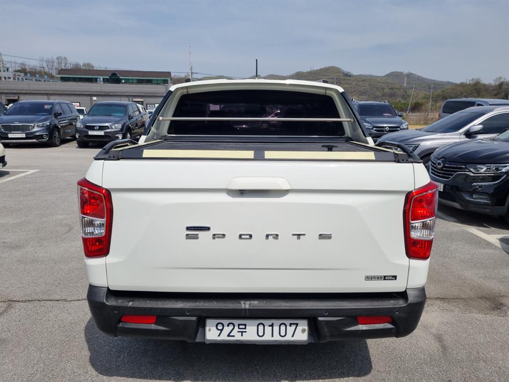 KG Mobility (Ssangyong) Rexton 4WD Diesel 2.2 Adventure 5