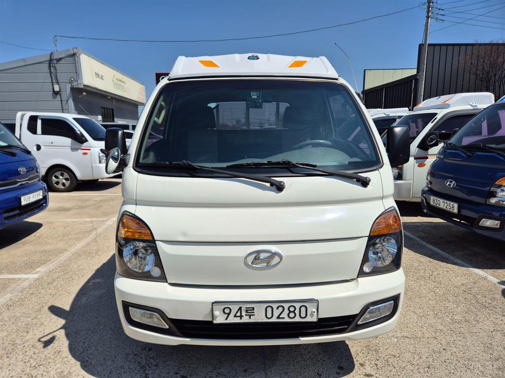 현대 포터2 1톤 카고 - 중고 트럭 매물 이미지