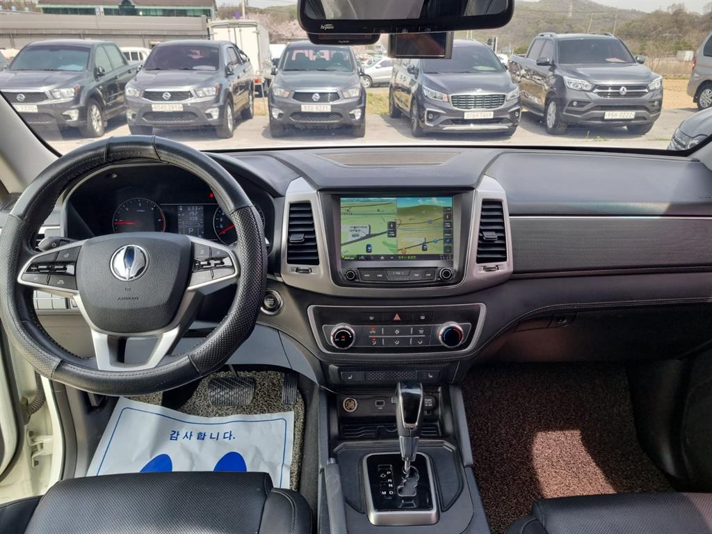 KG Mobility (Ssangyong) Rexton 4WD Diesel 2.2 Adventure 10