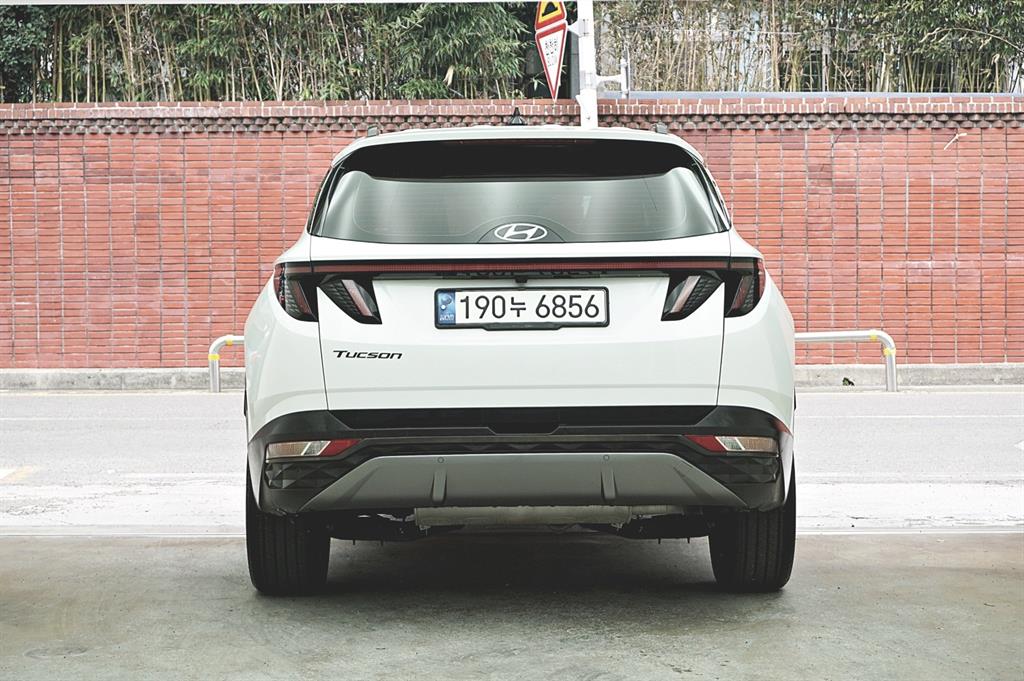 Hyundai Tucson Gasoline 1.6 Turbo 2WD Inspiration — фото 4