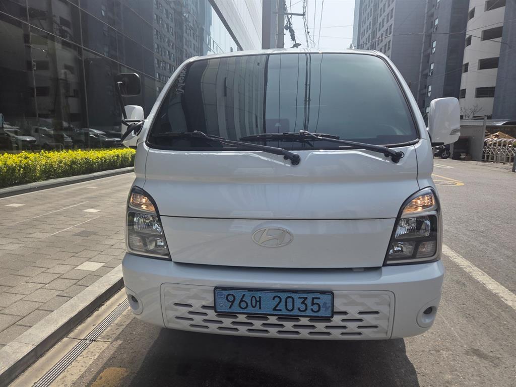 현대 포터2 1톤 저상탑 전기 - 중고 트럭 매물 이미지