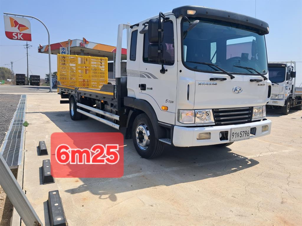 현대 어부바카 메가트럭 5톤 - 중고 트럭 매물 이미지