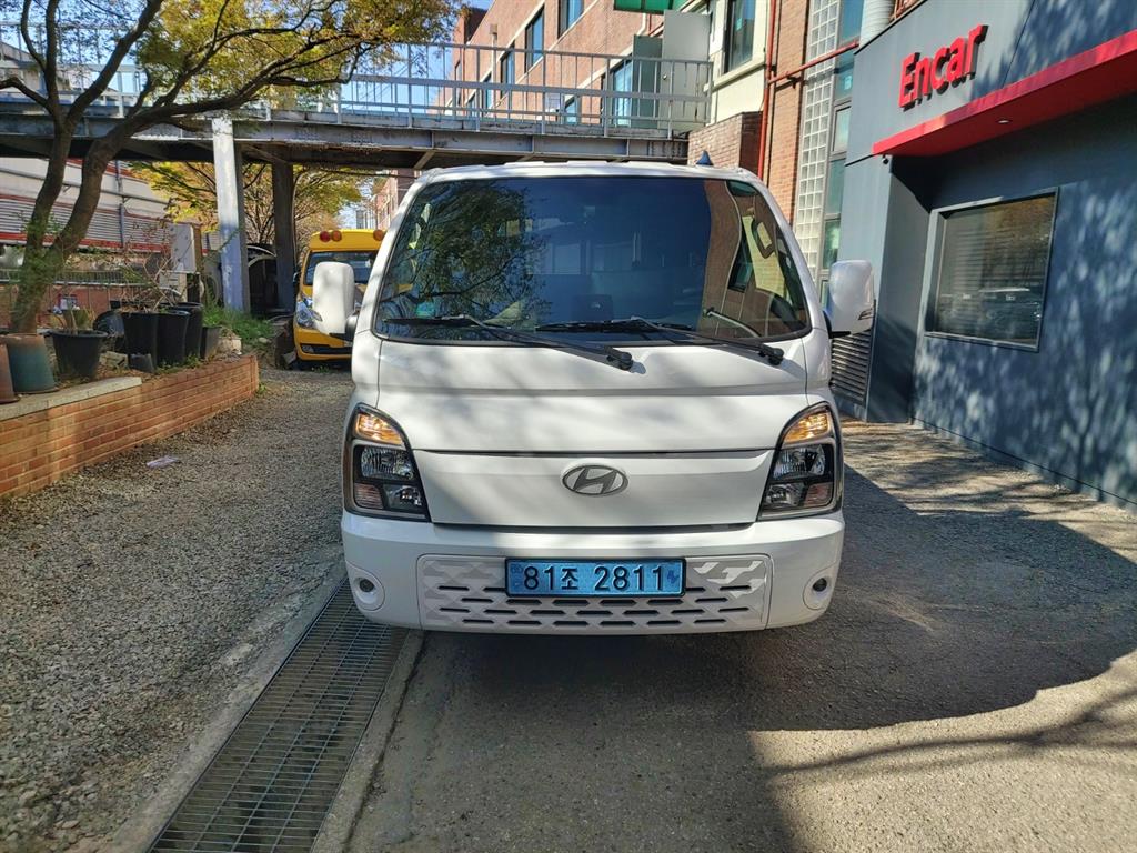 현대 포터2 1톤 카고 전기 - 중고 트럭 매물 이미지