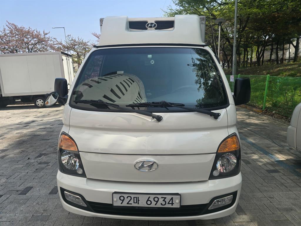 현대 포터2 1톤 냉동탑 - 중고 트럭 매물 이미지