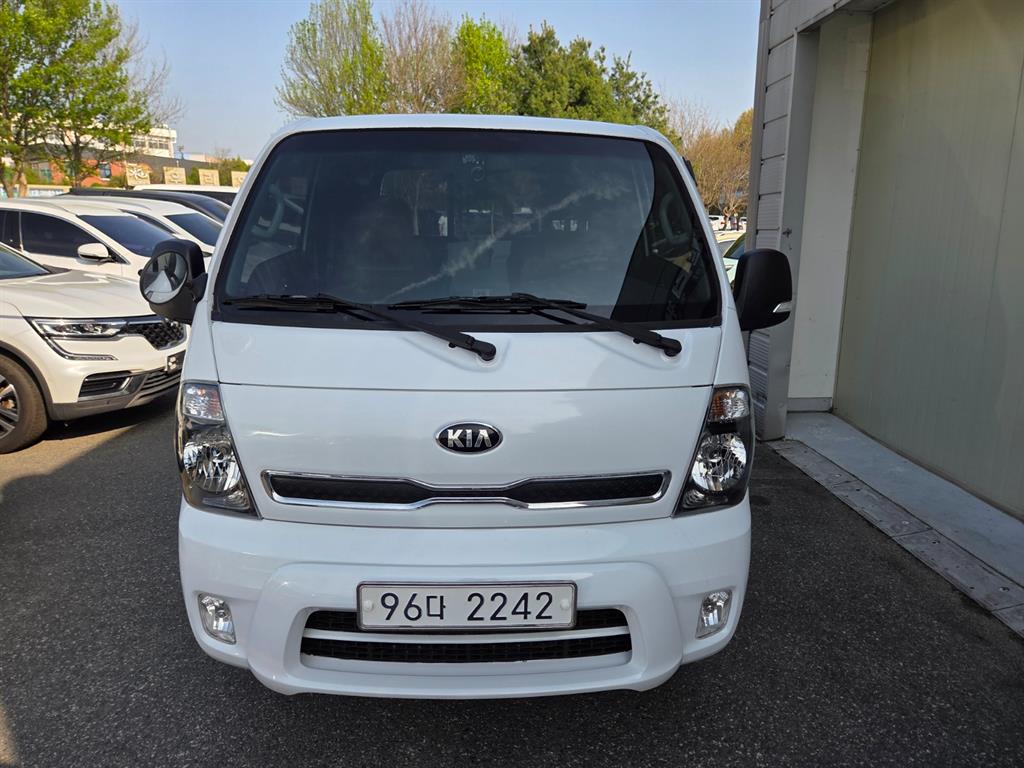 기아 봉고3 1톤 카고 킹캡 장축 - 중고 트럭 매물 이미지