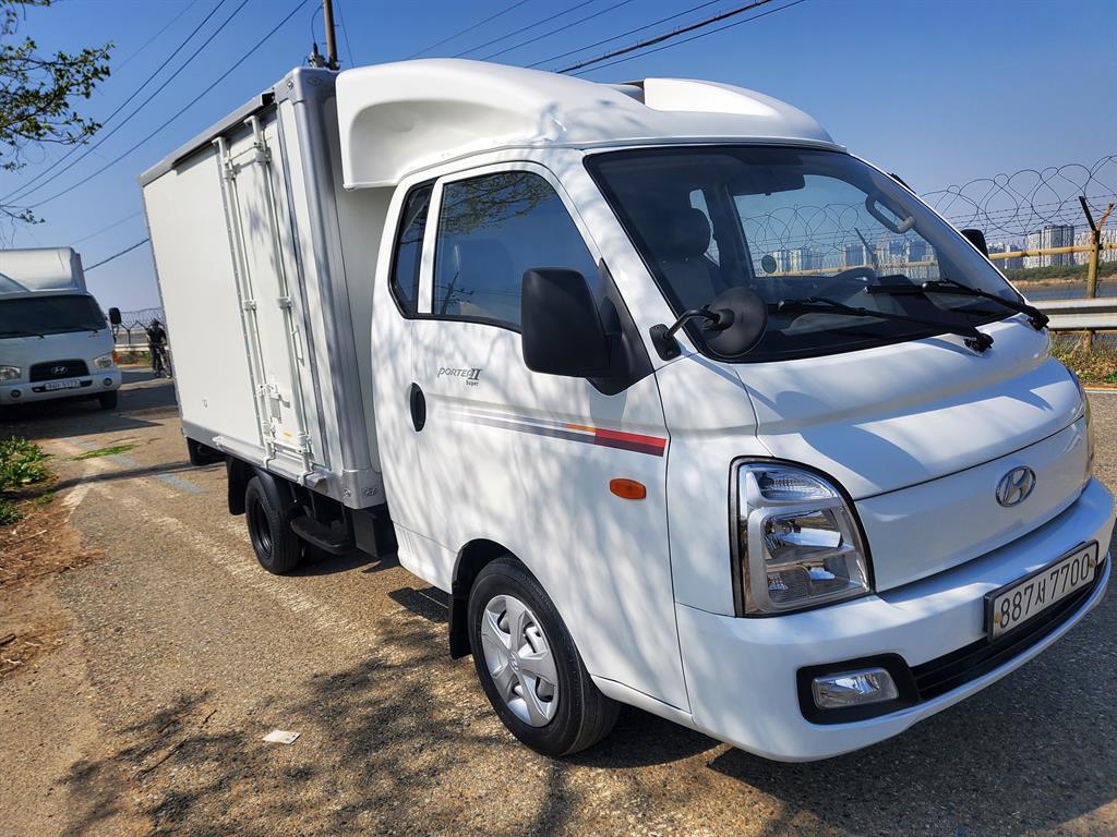 현대 포터2 1톤 냉동탑 - 중고 트럭 매물 이미지