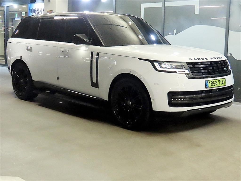 Land Rover Range Rover 4.4 P530 LWB Autobiography