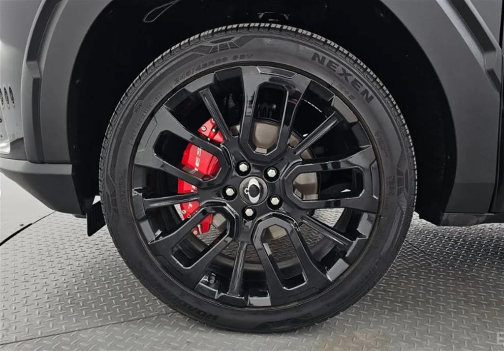 KG Mobility (Ssangyong) Torres 1.5 GDI-T 2WD Limited Black Edition 6
