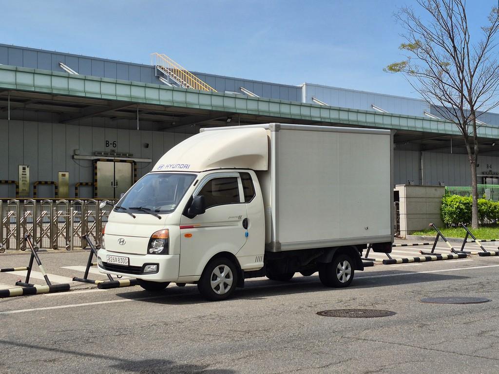 현대 포터2 1톤 표준탑 슈퍼캡 장축 - 중고 트럭 매물 이미지