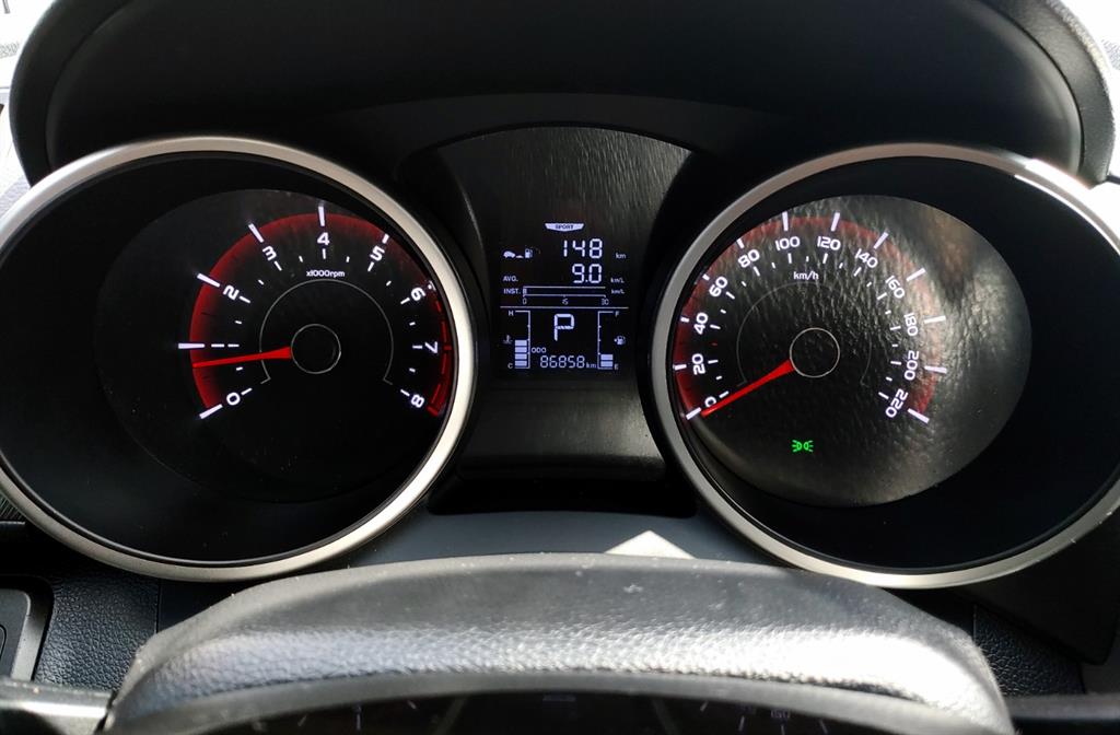 KG Mobility (Ssangyong) Tivoli Gasoline 2WD 1.6 VX 5