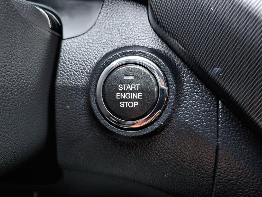 KG Mobility (Ssangyong) Tivoli Gasoline 2WD 1.6 VX 7