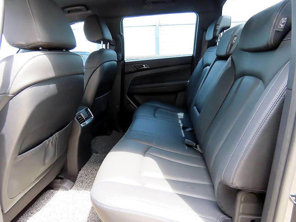 KG Mobility (Ssangyong) Rexton 4WD Diesel 2.2 Dynamic Edition 7