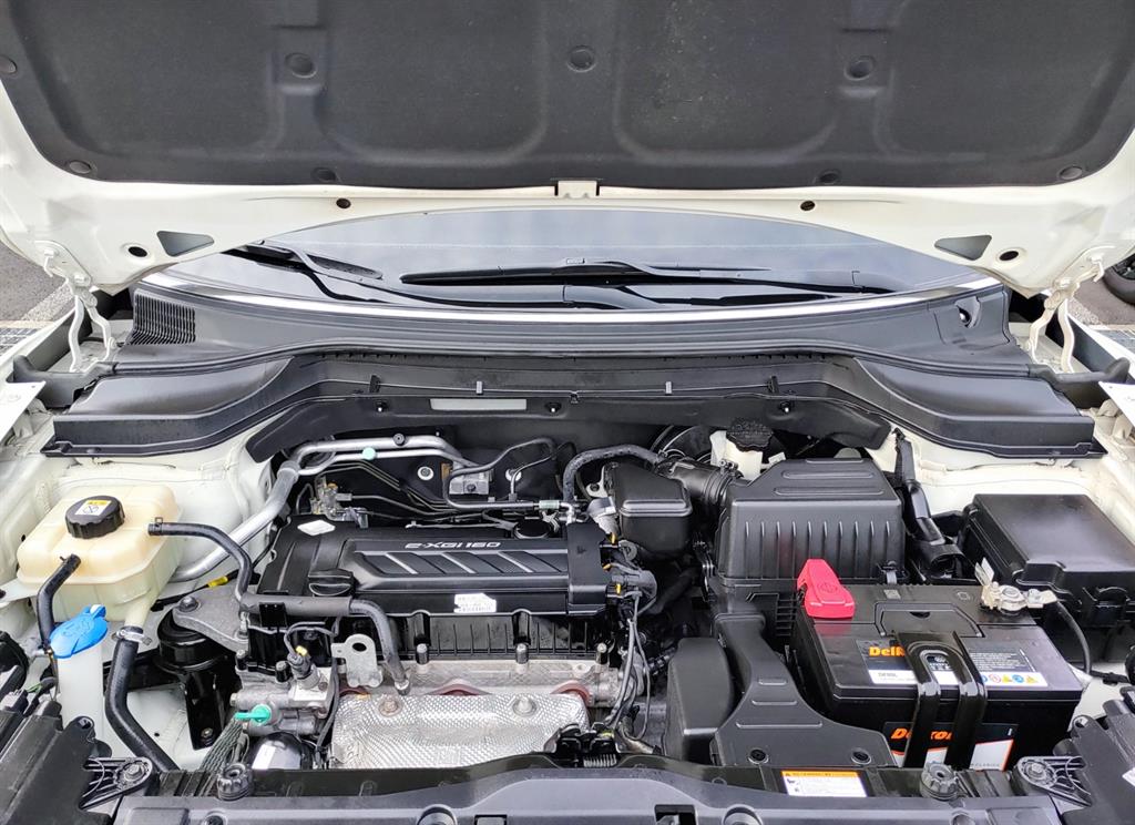 KG Mobility (Ssangyong) Tivoli Gasoline 2WD 1.6 VX 9