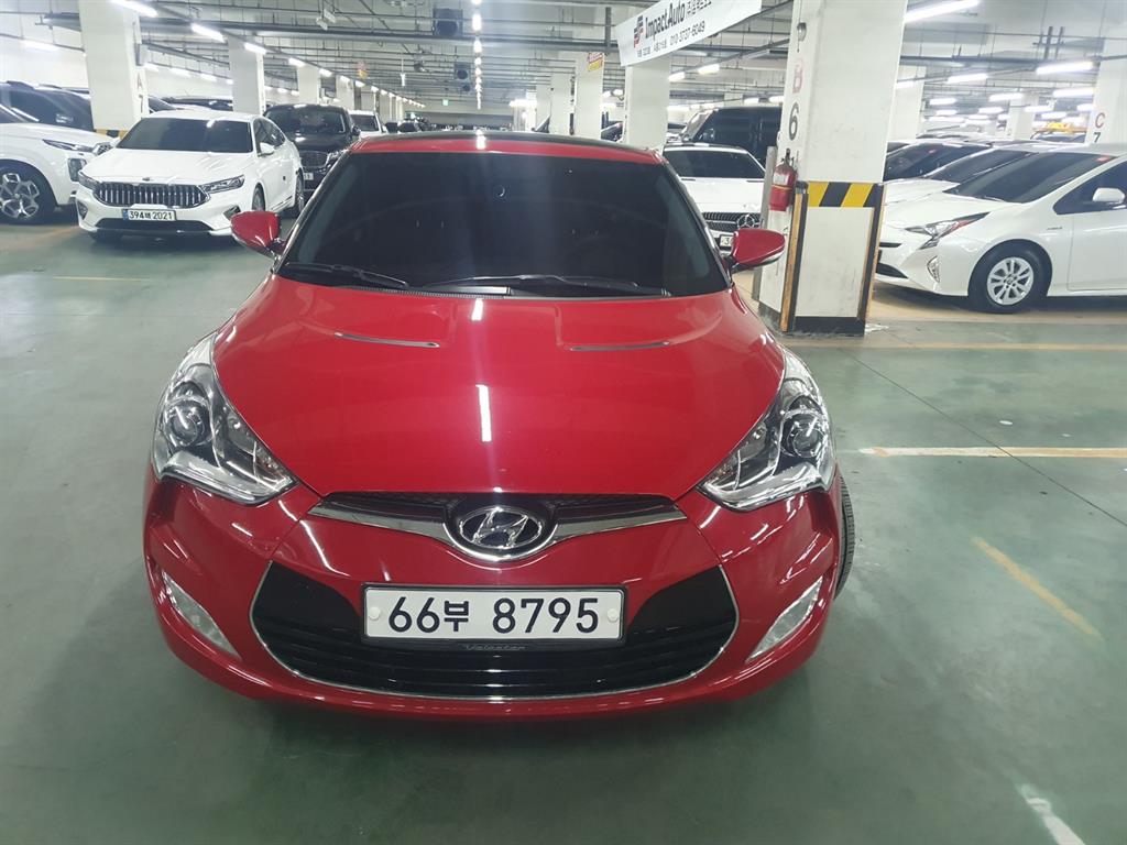 Hyundai Veloster Extreme 3