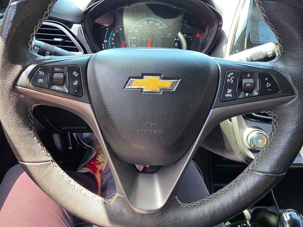 Chevrolet Spark Premier 9