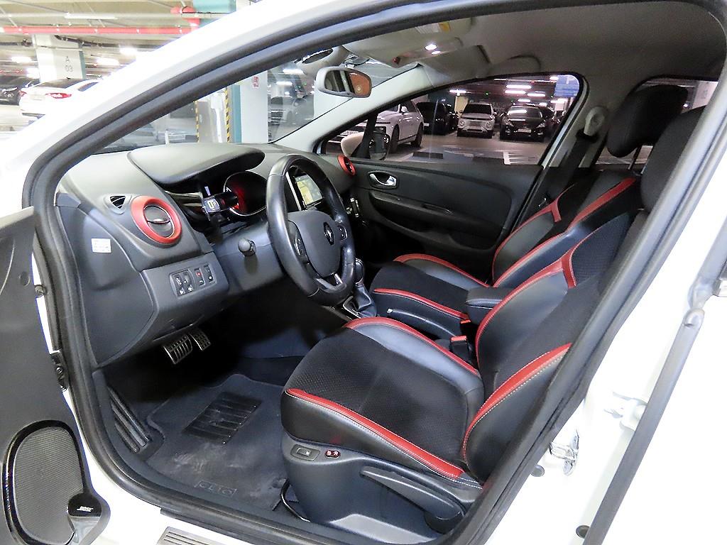 Renault Clio Intense 7
