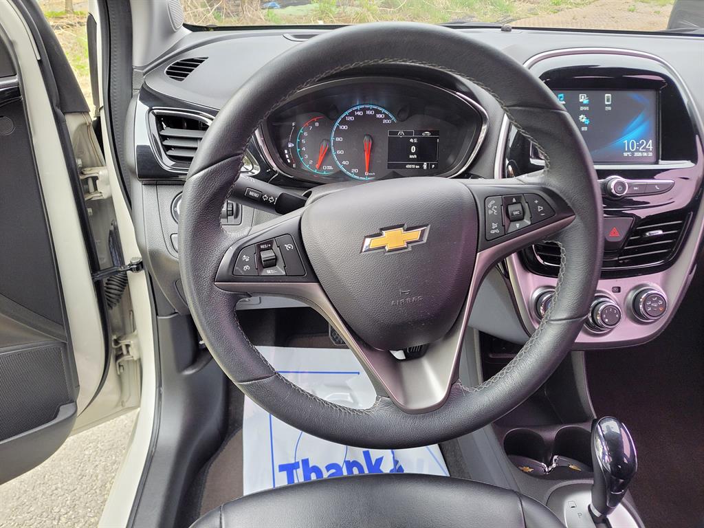 Chevrolet Spark LTZ 8