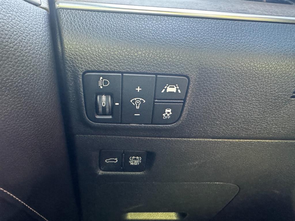 Kia K5 2.0 Noblesse — фото 3