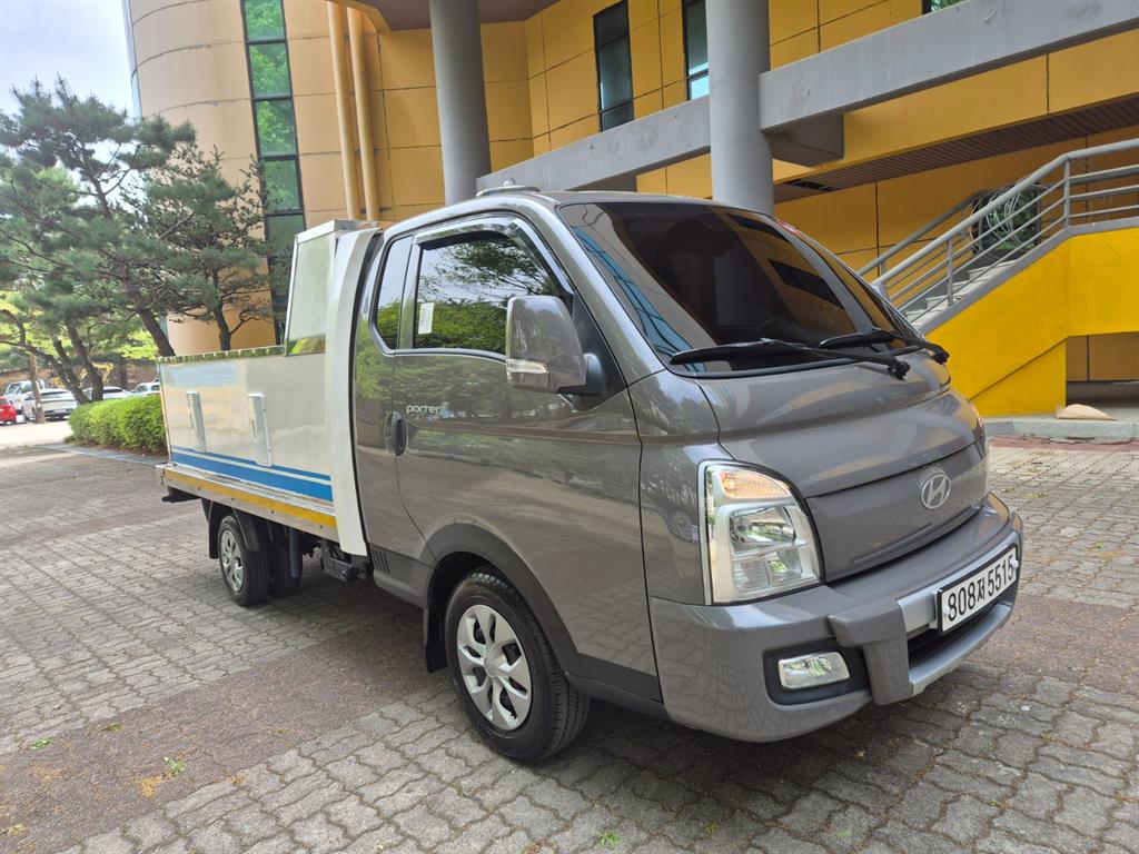 Hyundai Porter Super Cab/ Long Wheelbase 4