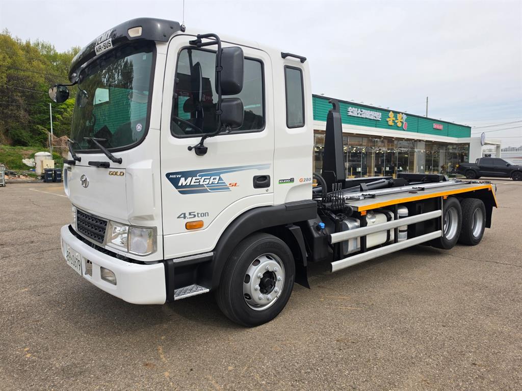 현대 메가트럭 암롤 5톤 수동 - 중고 트럭 매물 이미지