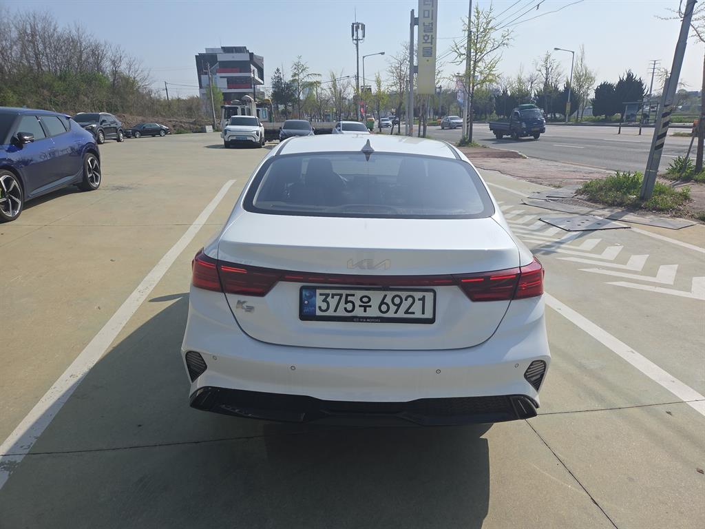 Kia K3 1.6 Gasoline Prestige — фото 4
