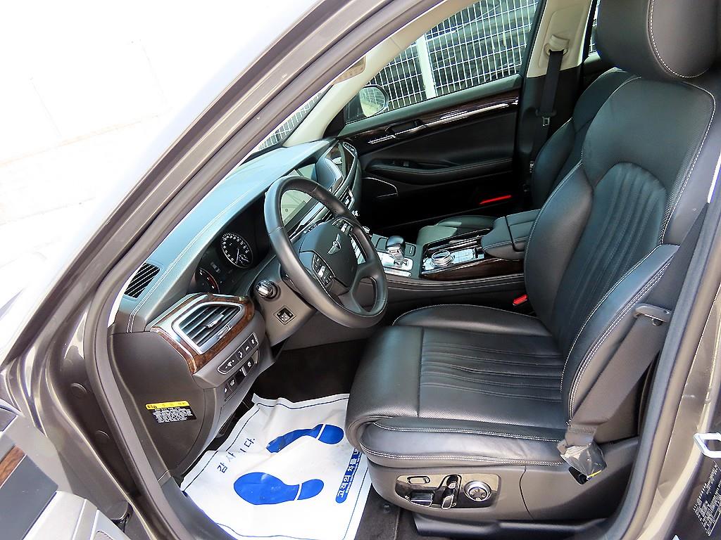 Genesis G90 3.8 GDI Luxury 6