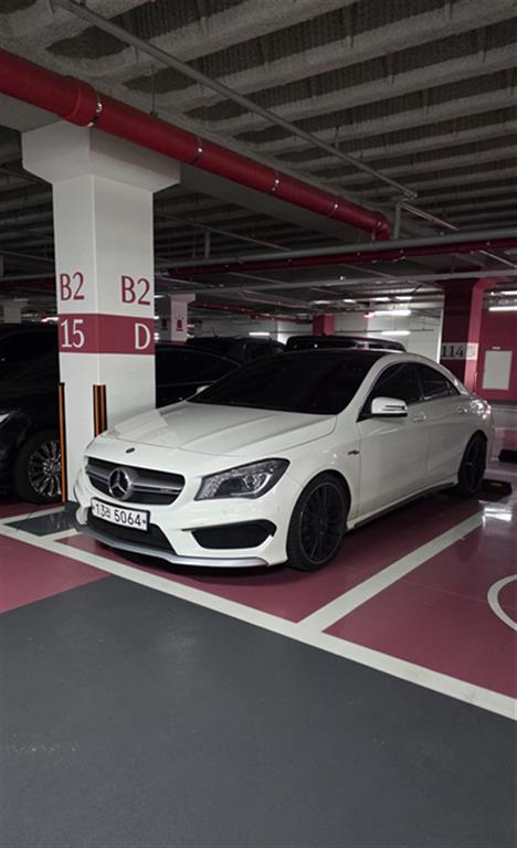 Mercedes-Benz CLA-Class CLA45 AMG 4MATIC