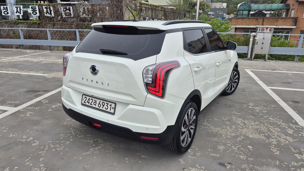 KG Mobility (Ssangyong) Tivoli 2WD Gasoline 1.5 Limited 3