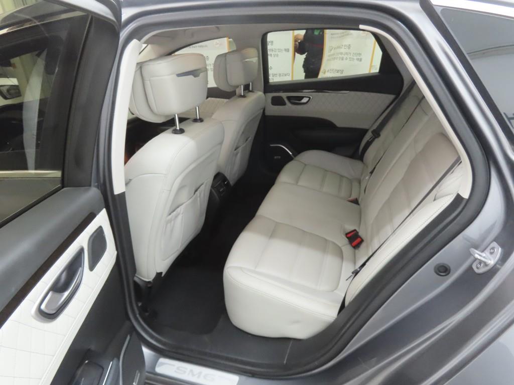 Renault SM6 Gasoline 2.0 GDe RE 7
