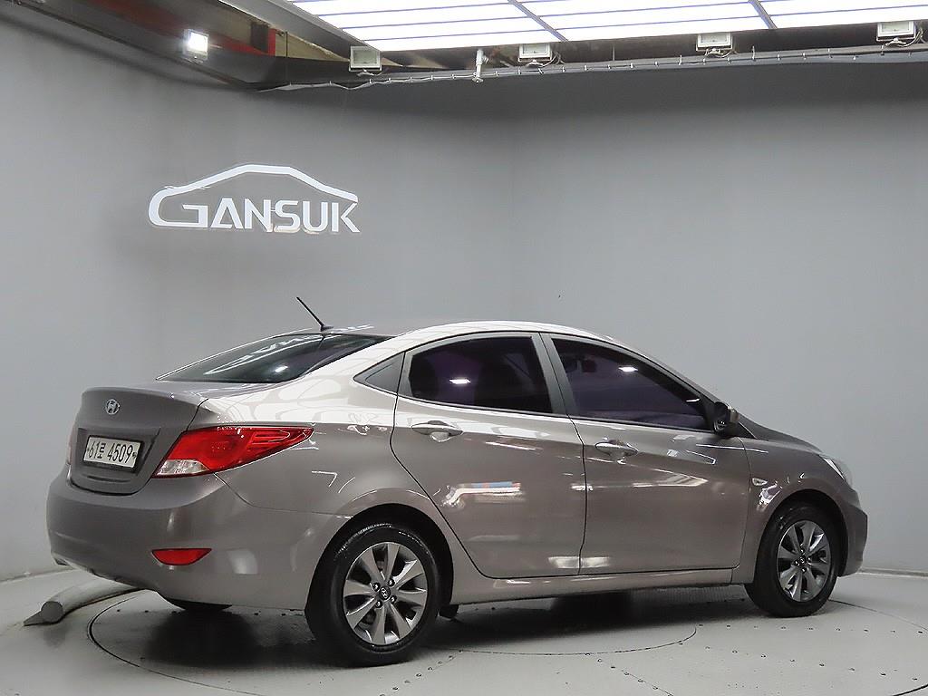 [현대] 엑센트신형 1.4VVT 밸류 플러스 사진 4