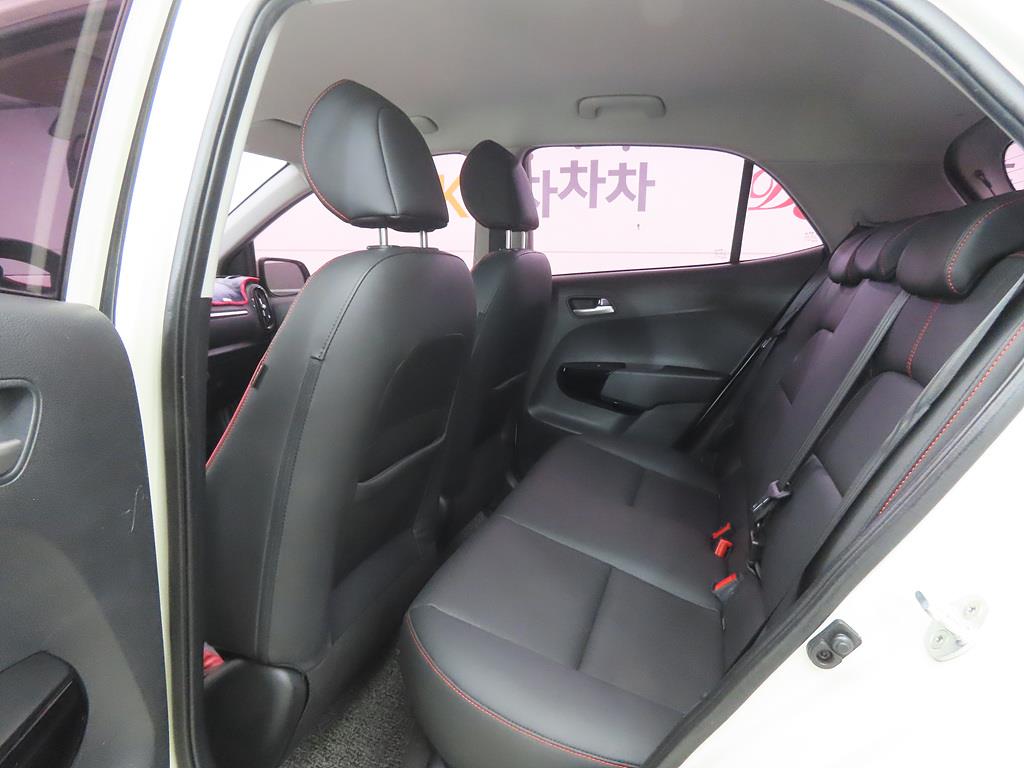 Kia Morning Prestige 7