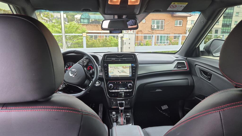 KG Mobility (Ssangyong) Tivoli 2WD Gasoline 1.5 Limited 10