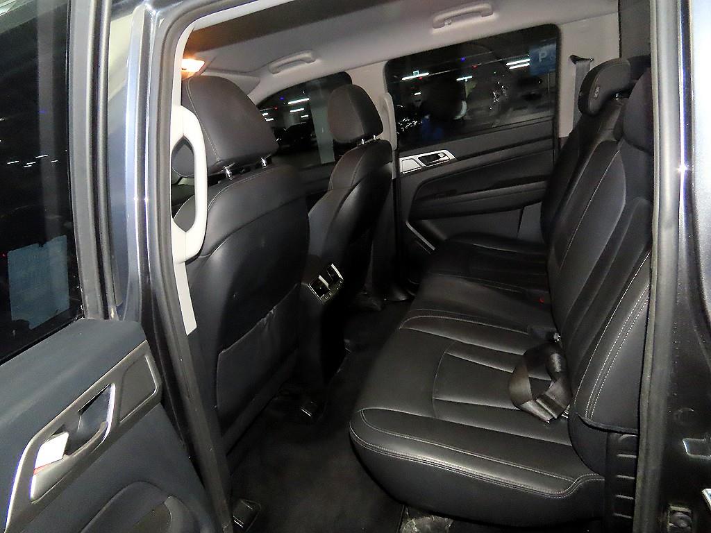KG Mobility (Ssangyong) Rexton 4WD Diesel 2.2 Noblesse 8
