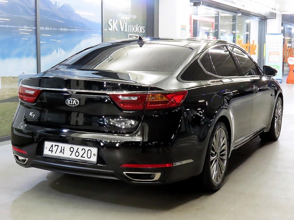 Kia K7 3.3 GDI Limited Plus 5