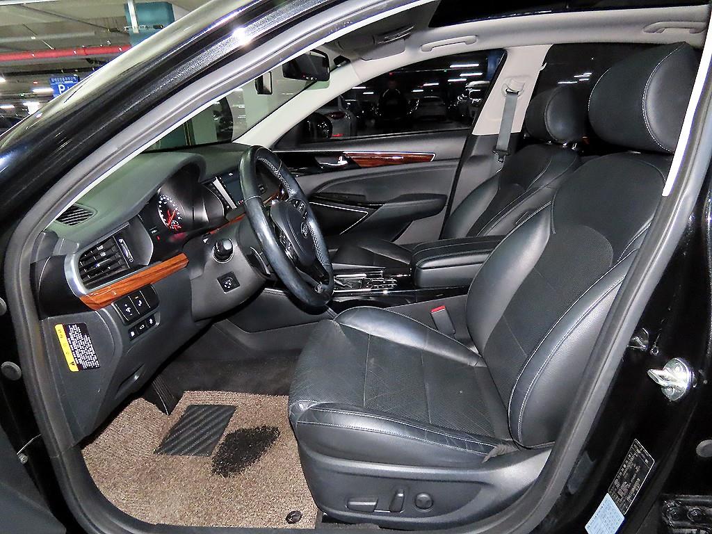 Kia K7 3.3 GDI Limited Plus 7