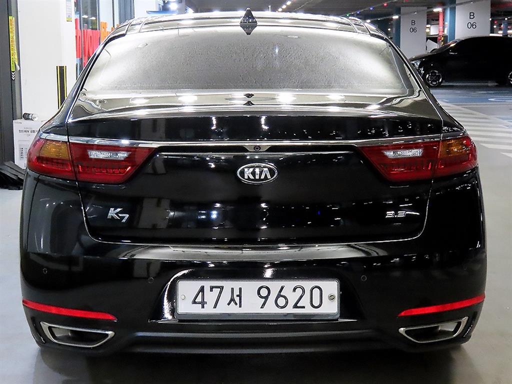 Kia K7 3.3 GDI Limited Plus 6