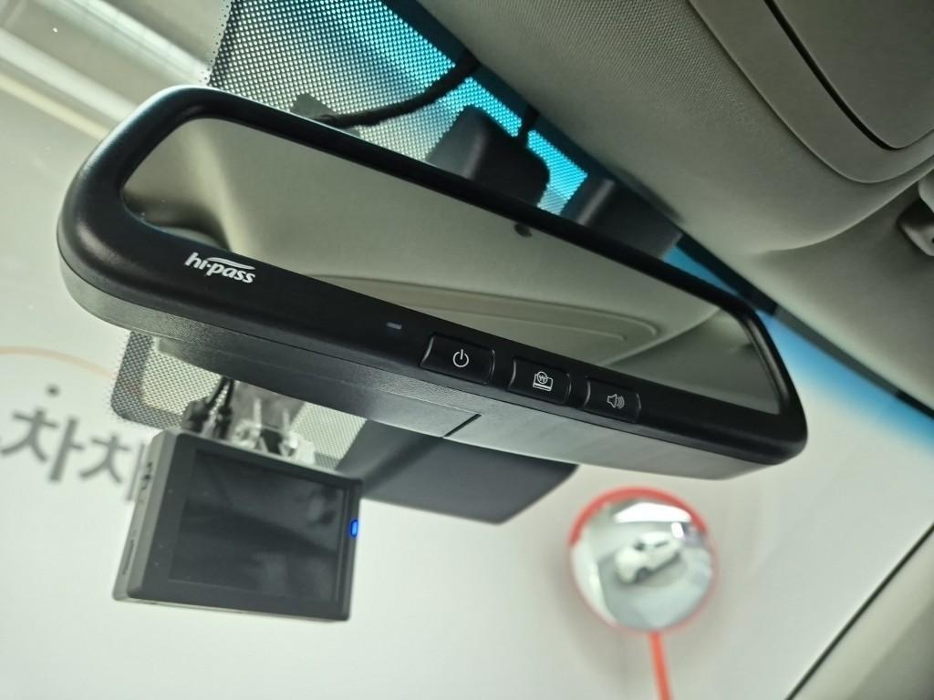 KG Mobility (Ssangyong) Korando 2WD Gasoline 1.5 C5 Plus 9