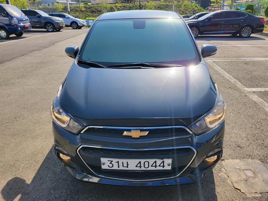 Chevrolet Spark LT Plus C-TECH