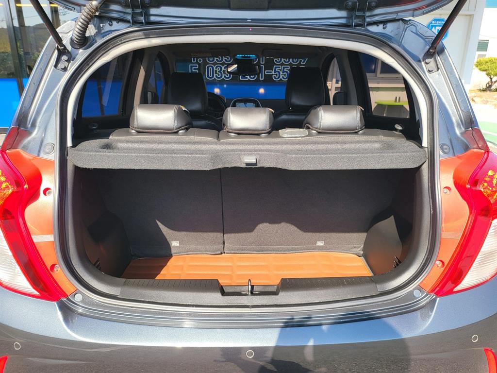 Chevrolet Spark LT Plus C-TECH 7